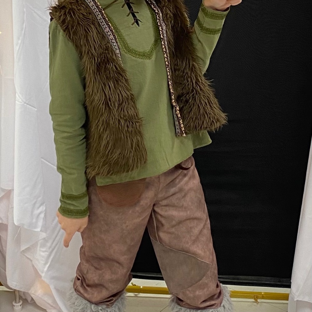 How to train your dragon Hiccup costume